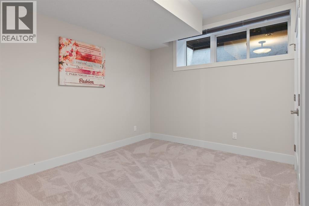 2741 16a Street Se Property Photo 32