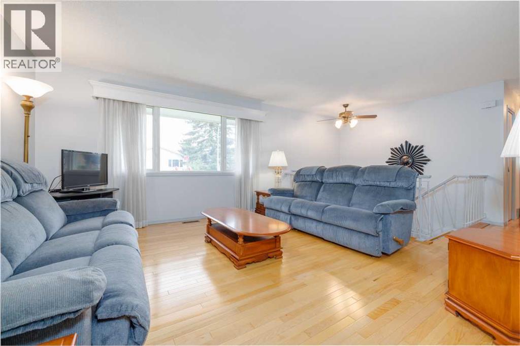 67 Huntham Road Ne Property Photo 4