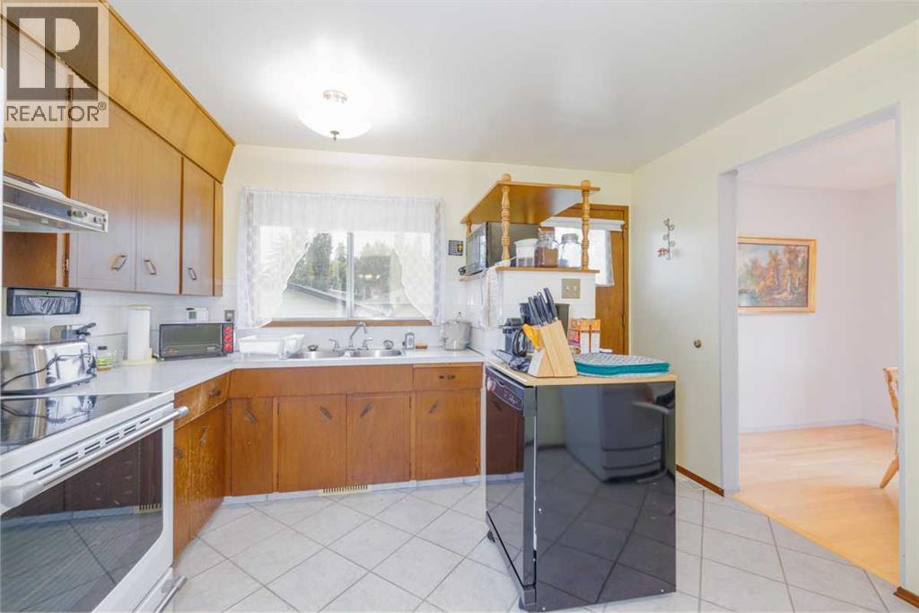 67 Huntham Road Ne Property Photo 8