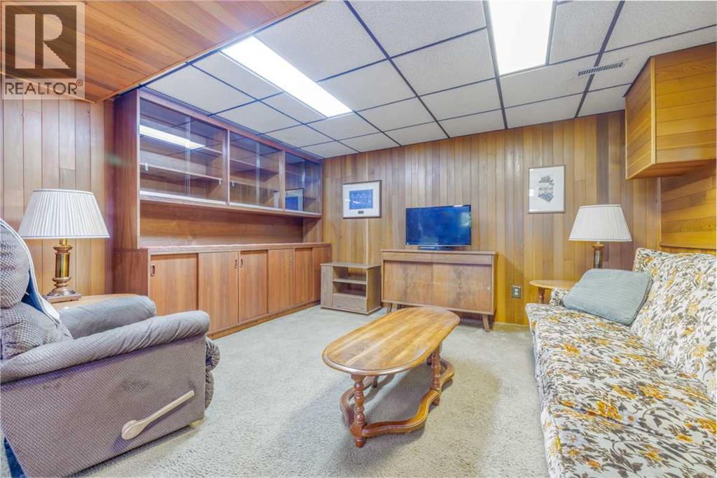67 Huntham Road Ne Property Photo 15
