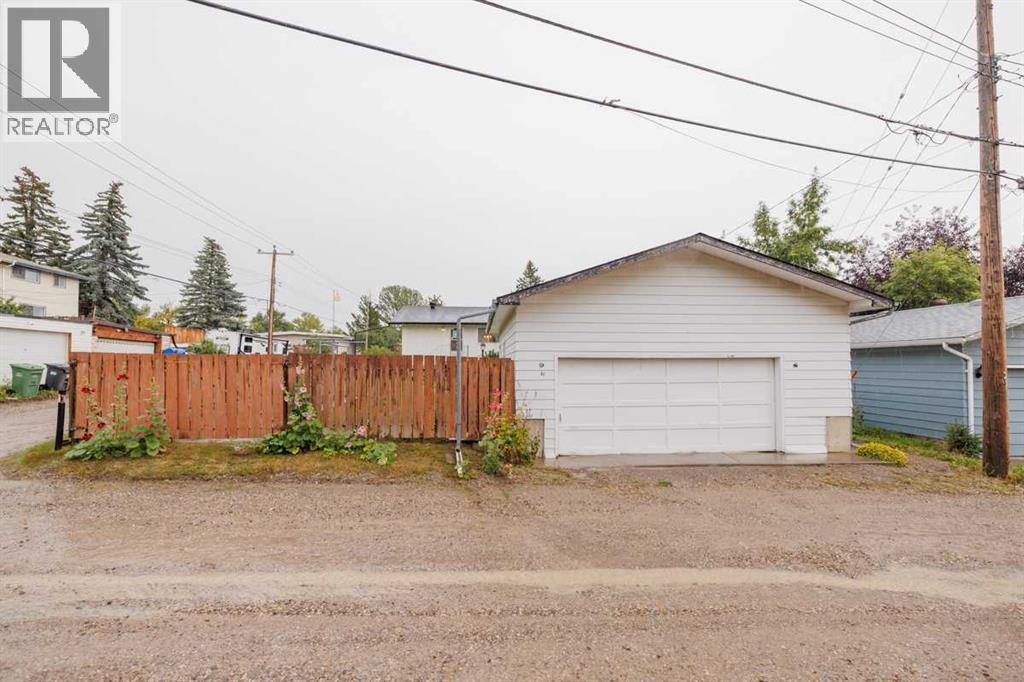 67 Huntham Road Ne Property Photo 27