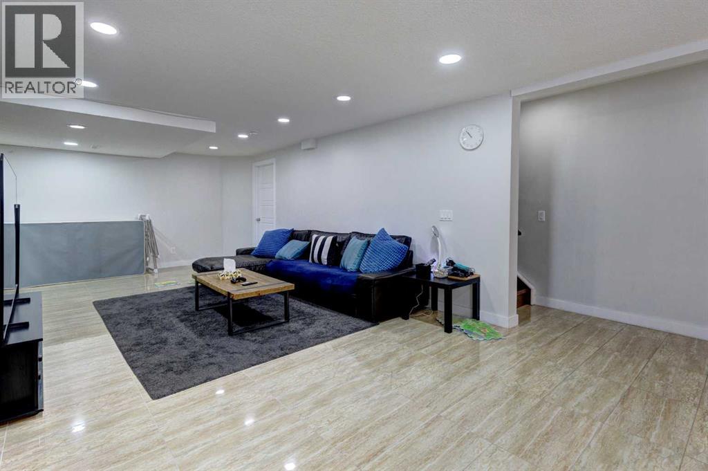 85 Sidon Crescent Sw Property Photo 23
