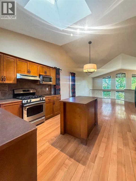 105 Riverwood Manor W Property Photo 4