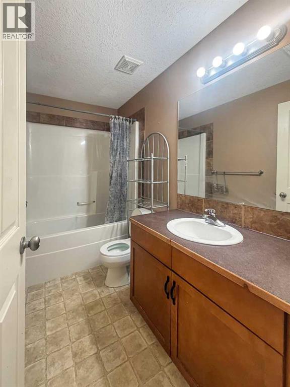 105 Riverwood Manor W Property Photo 6