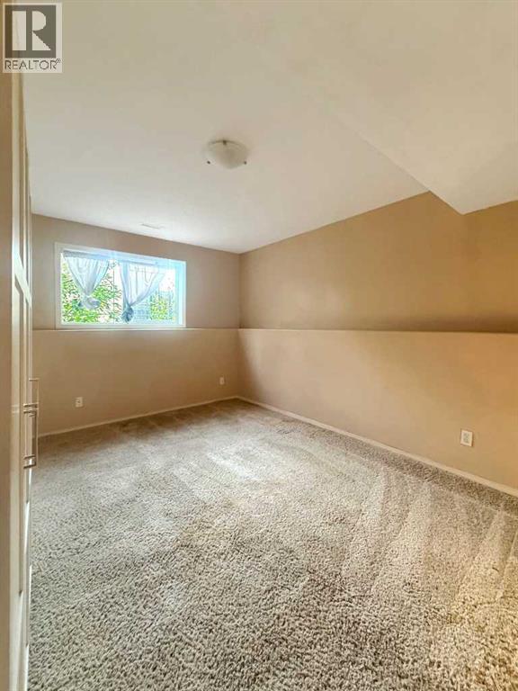 105 Riverwood Manor W Property Photo 9