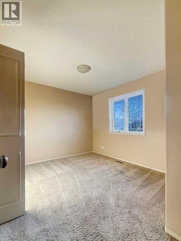 105 Riverwood Manor W Property Photo 21