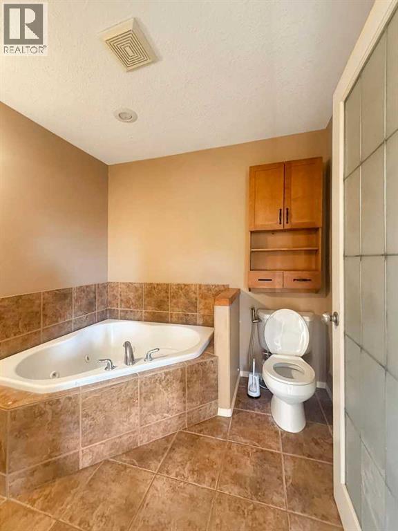 105 Riverwood Manor W Property Photo 25