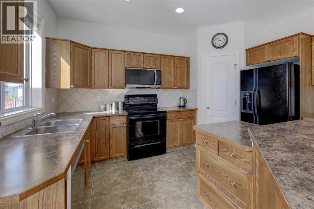 27 Rockyspring Gate Nw Property Photo 5