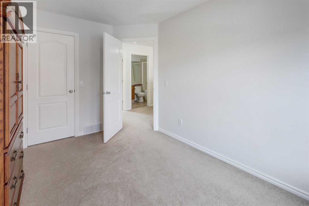 27 Rockyspring Gate Nw Property Photo 28