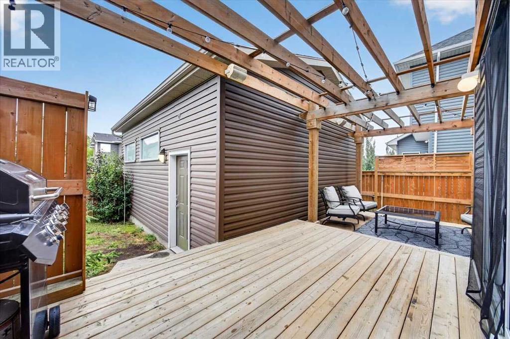 2584 Ravenslea Gardens Se Property Photo 3