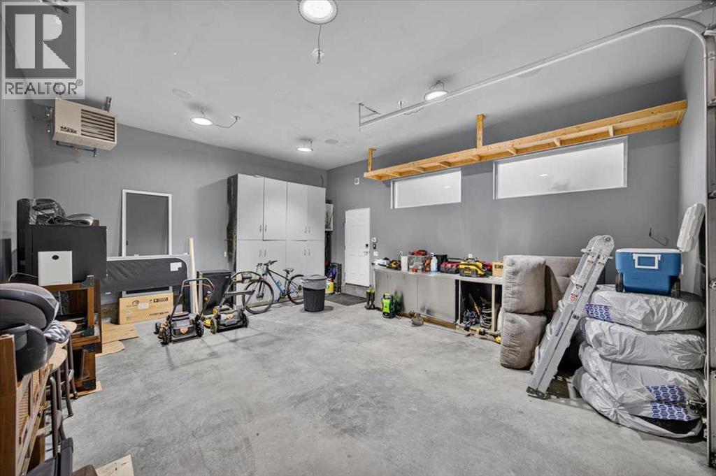 2584 Ravenslea Gardens Se Property Photo 4