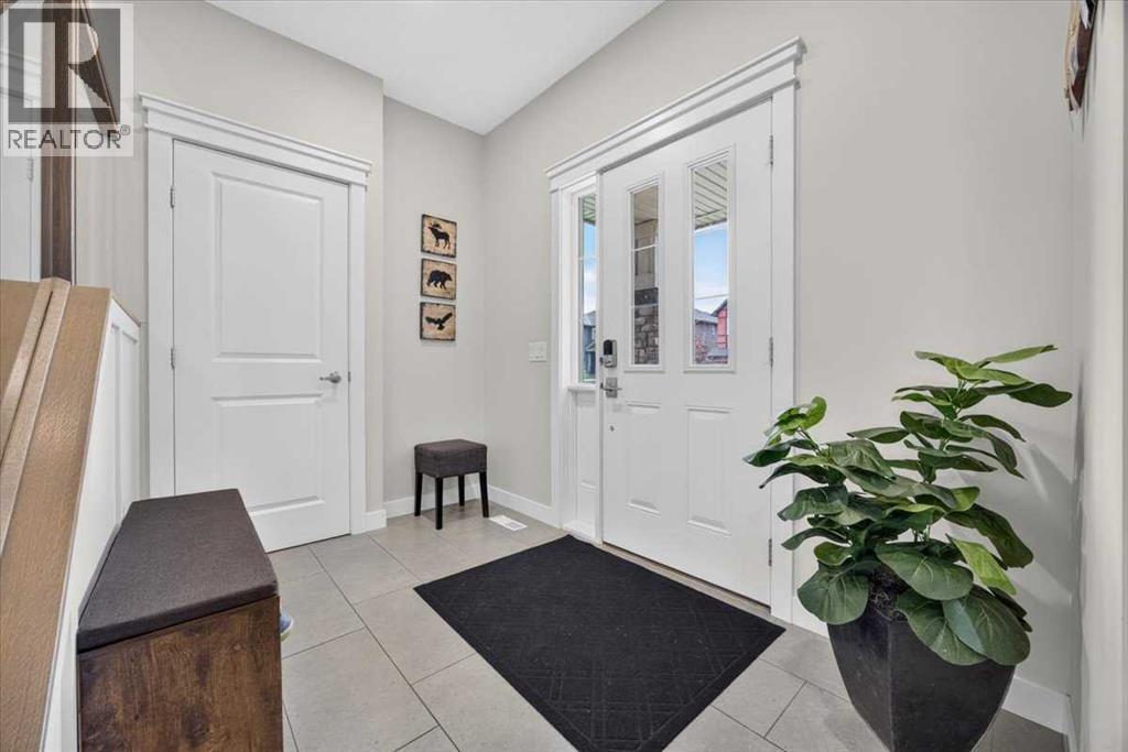 2584 Ravenslea Gardens Se Property Photo 7