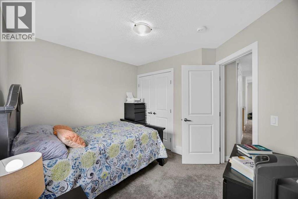 2584 Ravenslea Gardens Se Property Photo 32