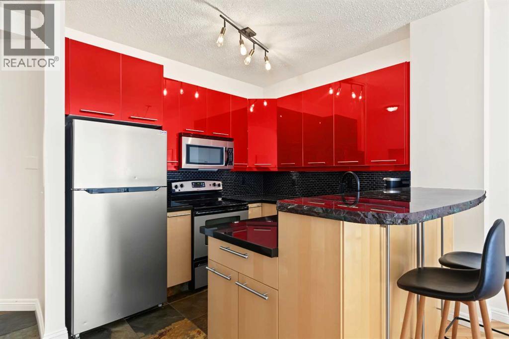 1707 23 Avenue Sw Property Photo 5