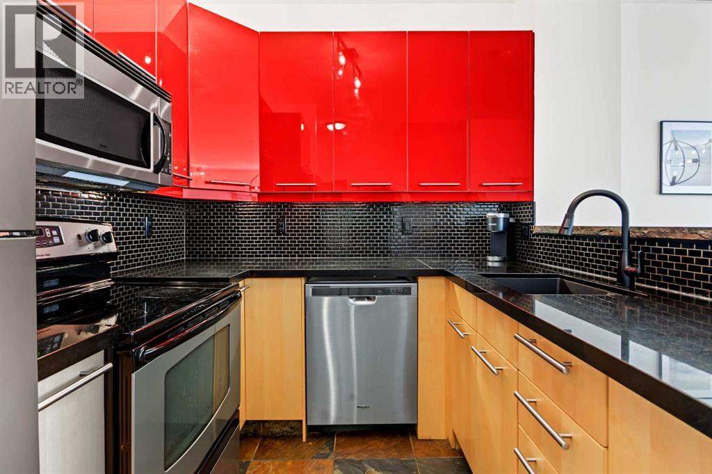 1707 23 Avenue Sw Property Photo 6