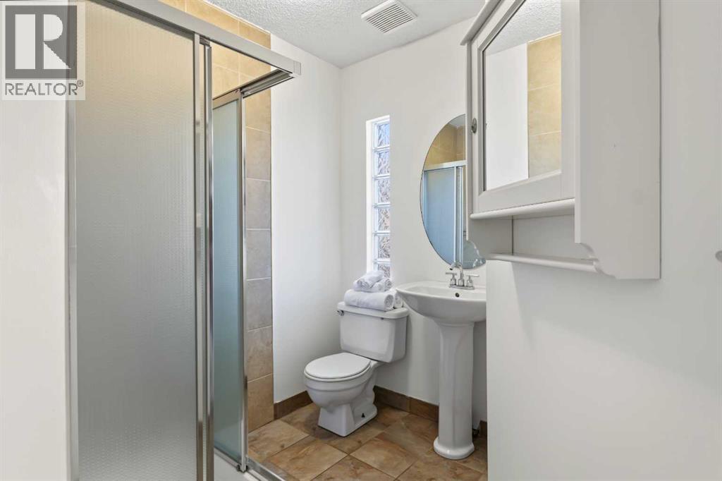 1707 23 Avenue Sw Property Photo 21