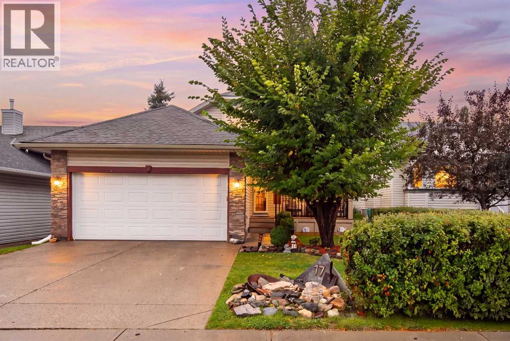17 Westfall Crescent Property Photo 1