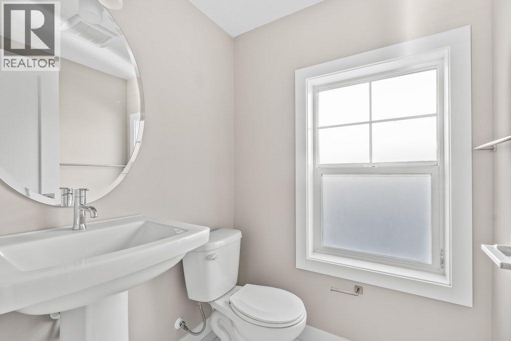 4 Evanscrest Gardens Nw Property Photo 25