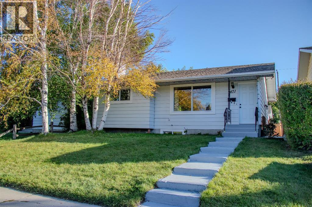471 78 Avenue NE Property Photo 1
