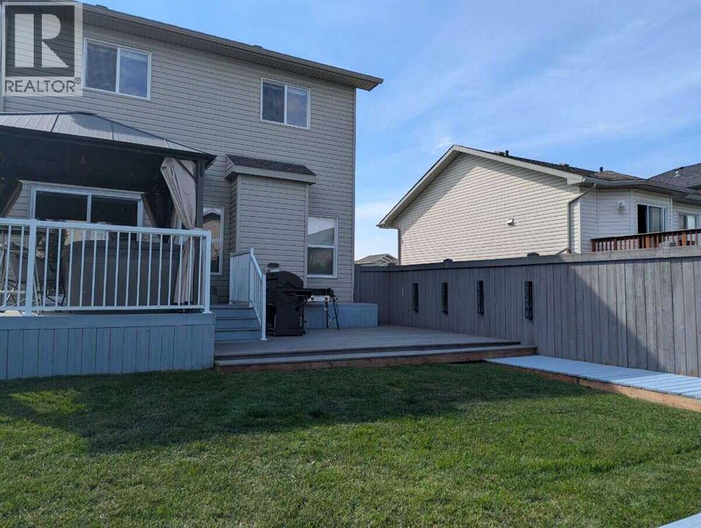8625 Willow Drive Property Photo 4