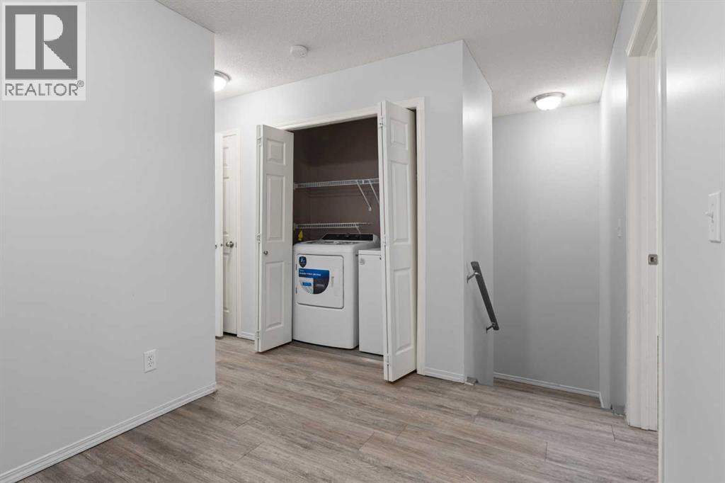 902 Prairie Sound Circle Nw Property Photo 18