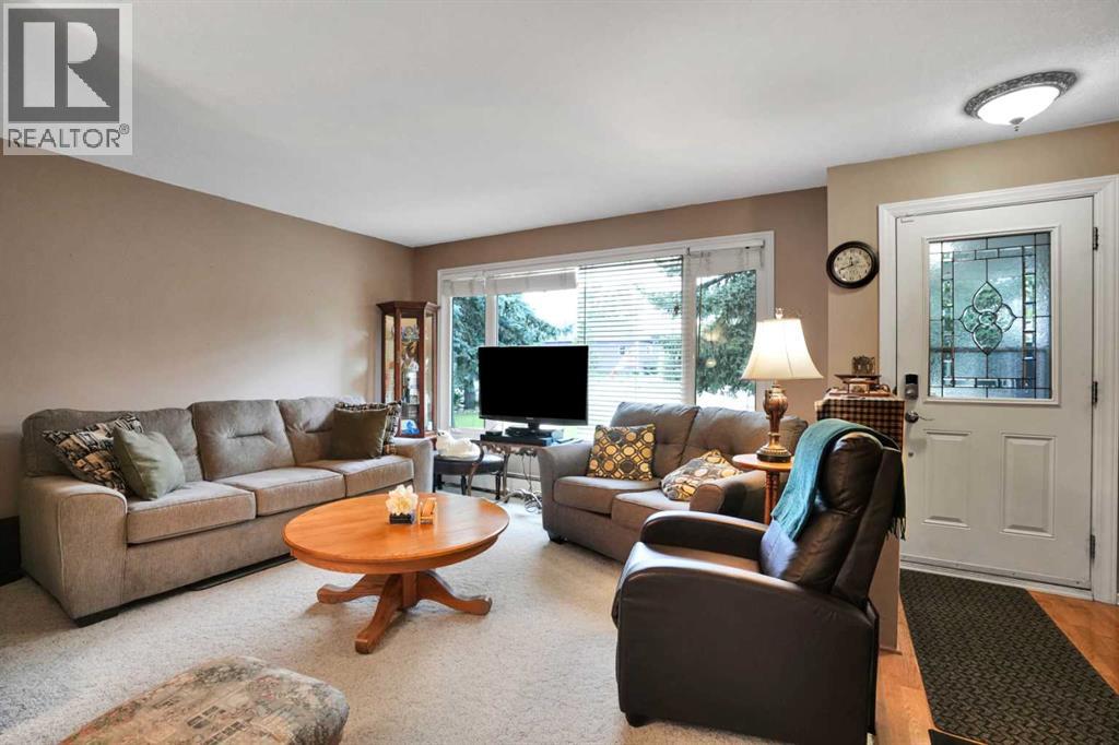 534 Prospect Avenue Property Photo 8