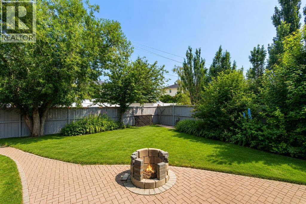 136 Harvest Hills Drive Ne Property Photo 3