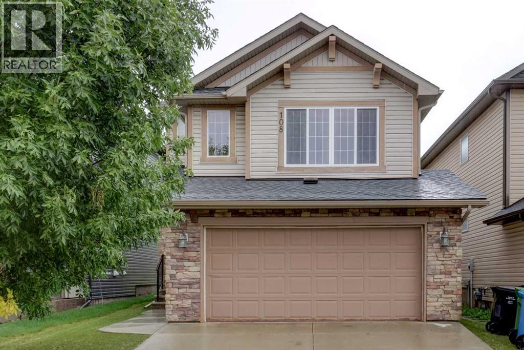 108 Kinlea Link NW Property Photo 1