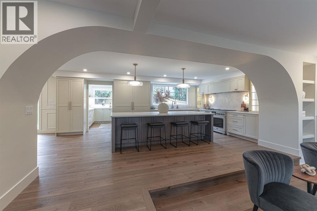 1040 Edgemont Road Nw Property Photo 4