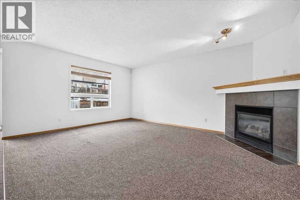 177 Royal Birch Terrace Nw Property Photo 5