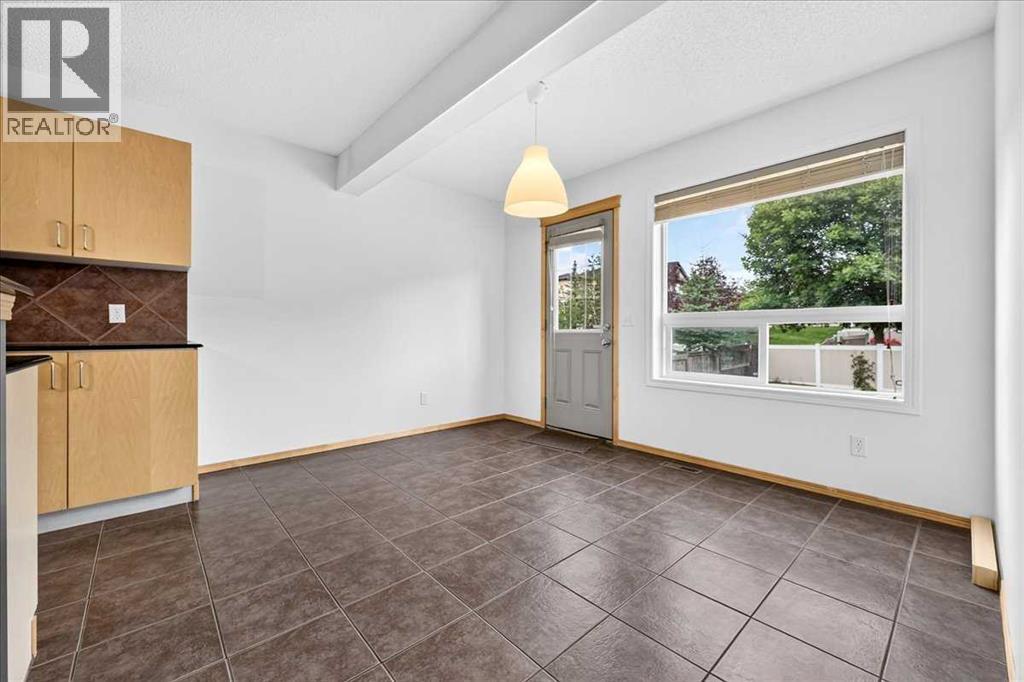 177 Royal Birch Terrace Nw Property Photo 14