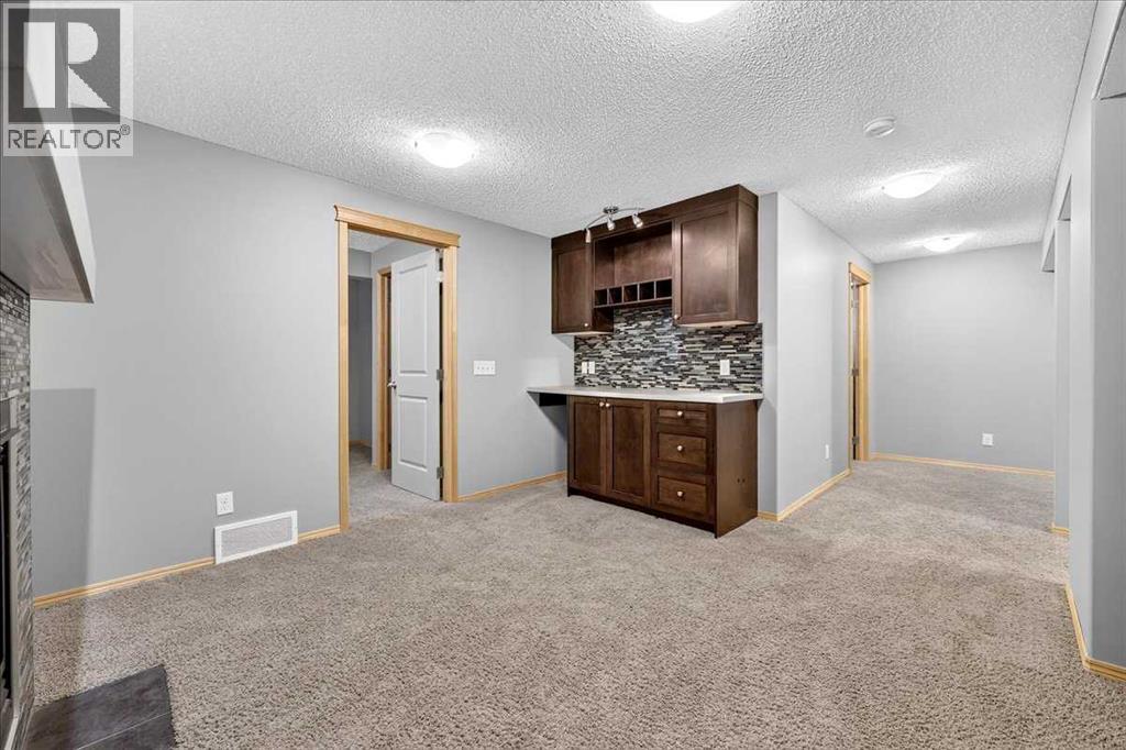 177 Royal Birch Terrace Nw Property Photo 40