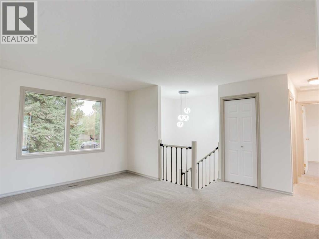 230 Eagle Road N Property Photo 5