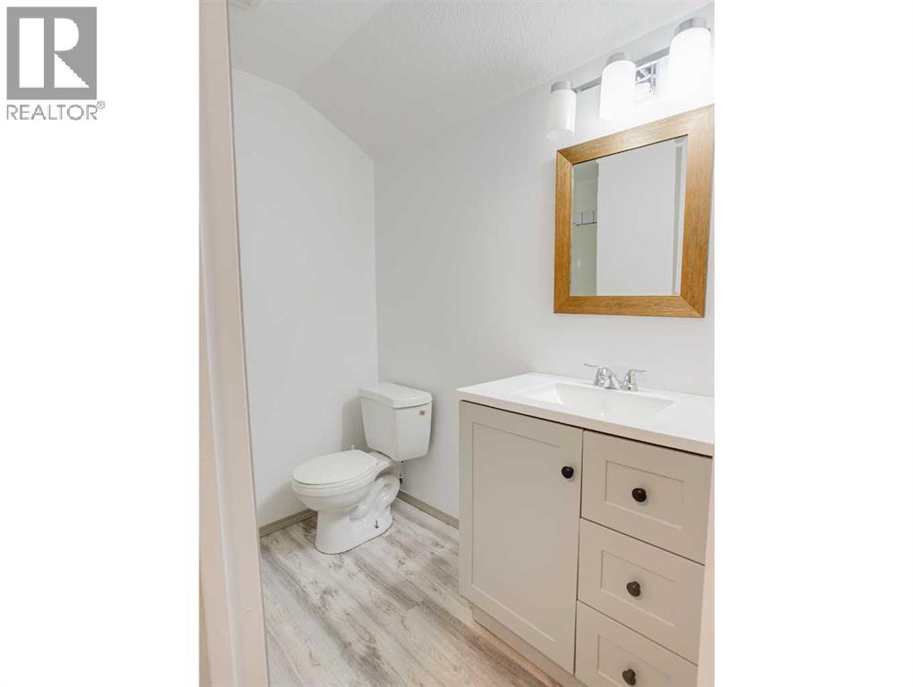 230 Eagle Road N Property Photo 18