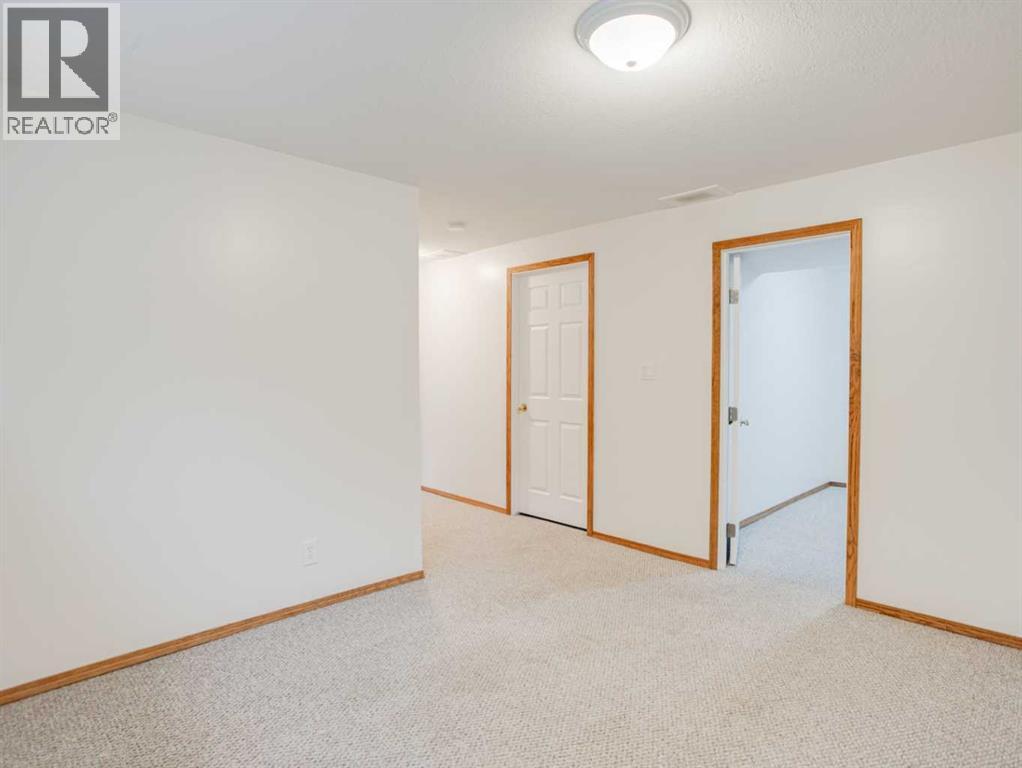 230 Eagle Road N Property Photo 21
