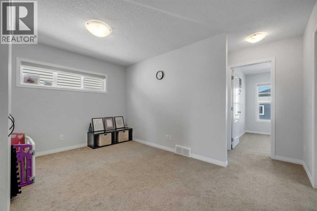143 Dawson Harbour Hill Property Photo 18