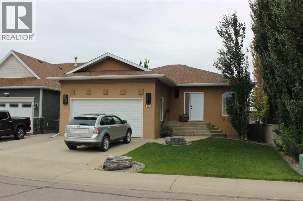 413 Willow Place Property Photo 1