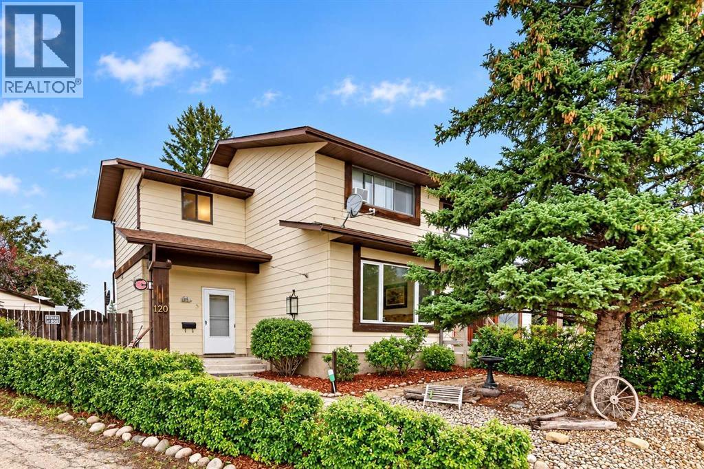 120 Aboyne Place NE