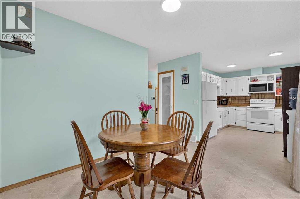 120 Aboyne Place Ne Property Photo 18