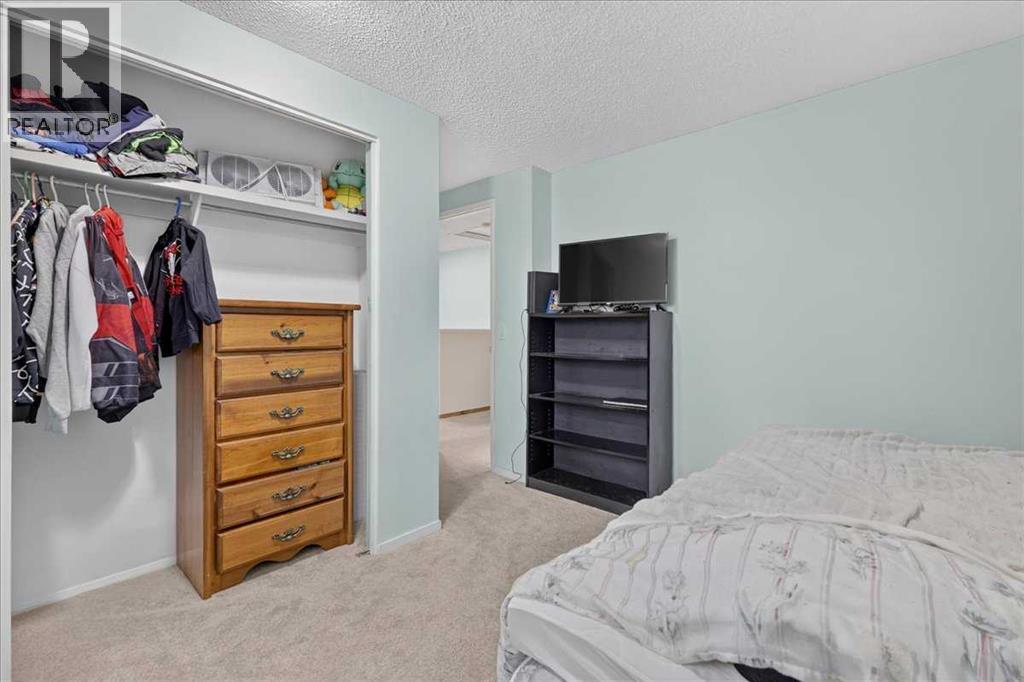 120 Aboyne Place Ne Property Photo 27