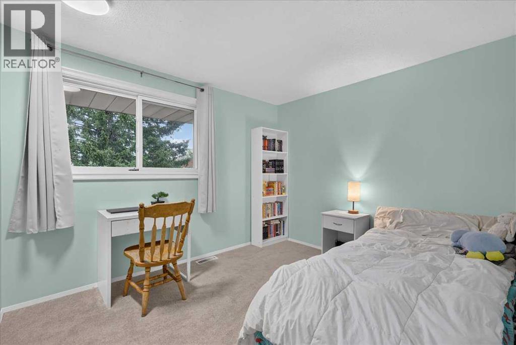120 Aboyne Place Ne Property Photo 28