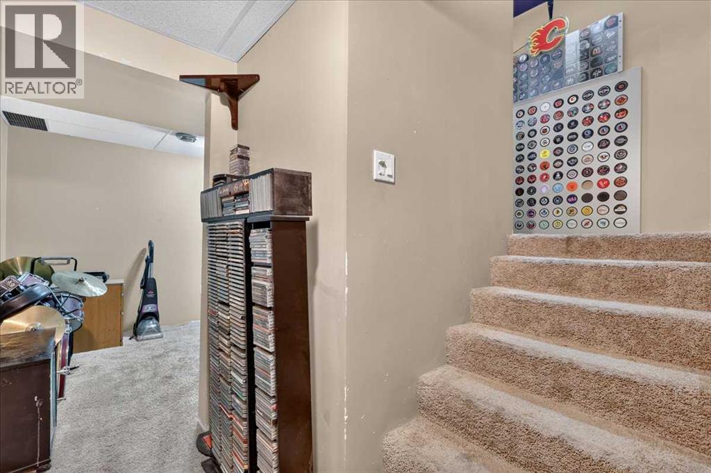 120 Aboyne Place Ne Property Photo 30