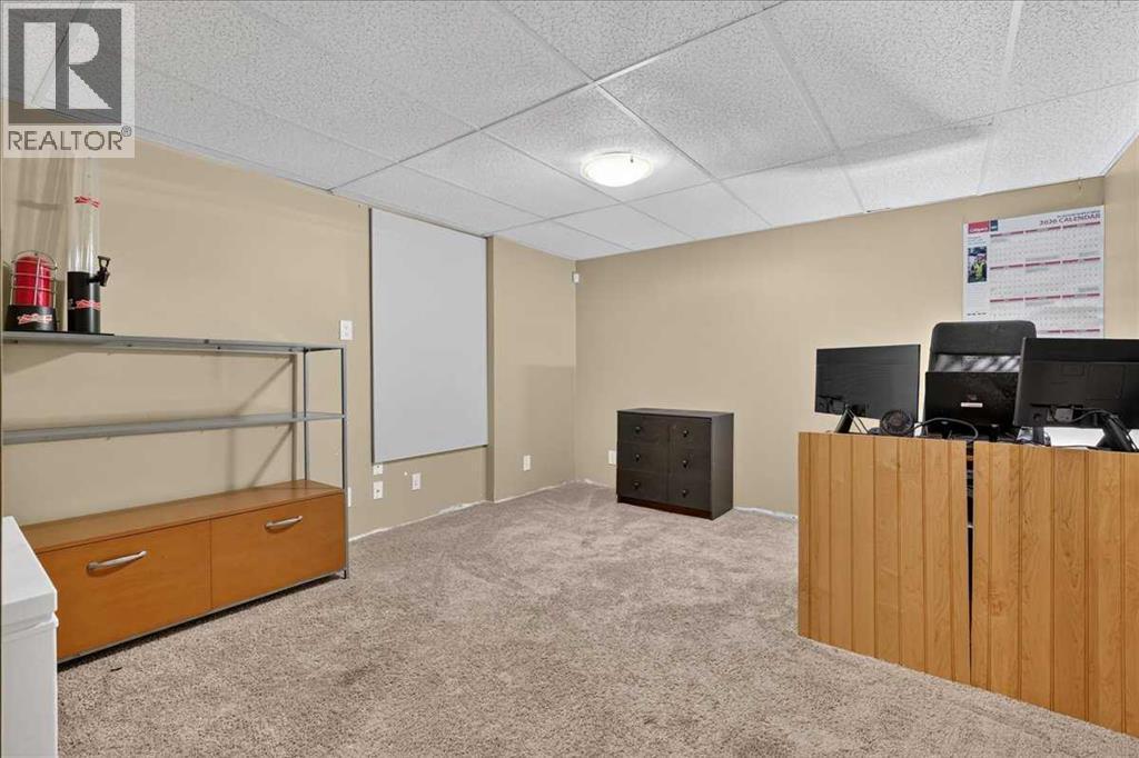 120 Aboyne Place Ne Property Photo 31