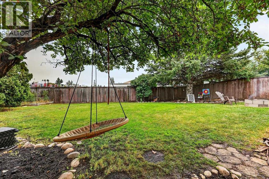 120 Aboyne Place Ne Property Photo 43