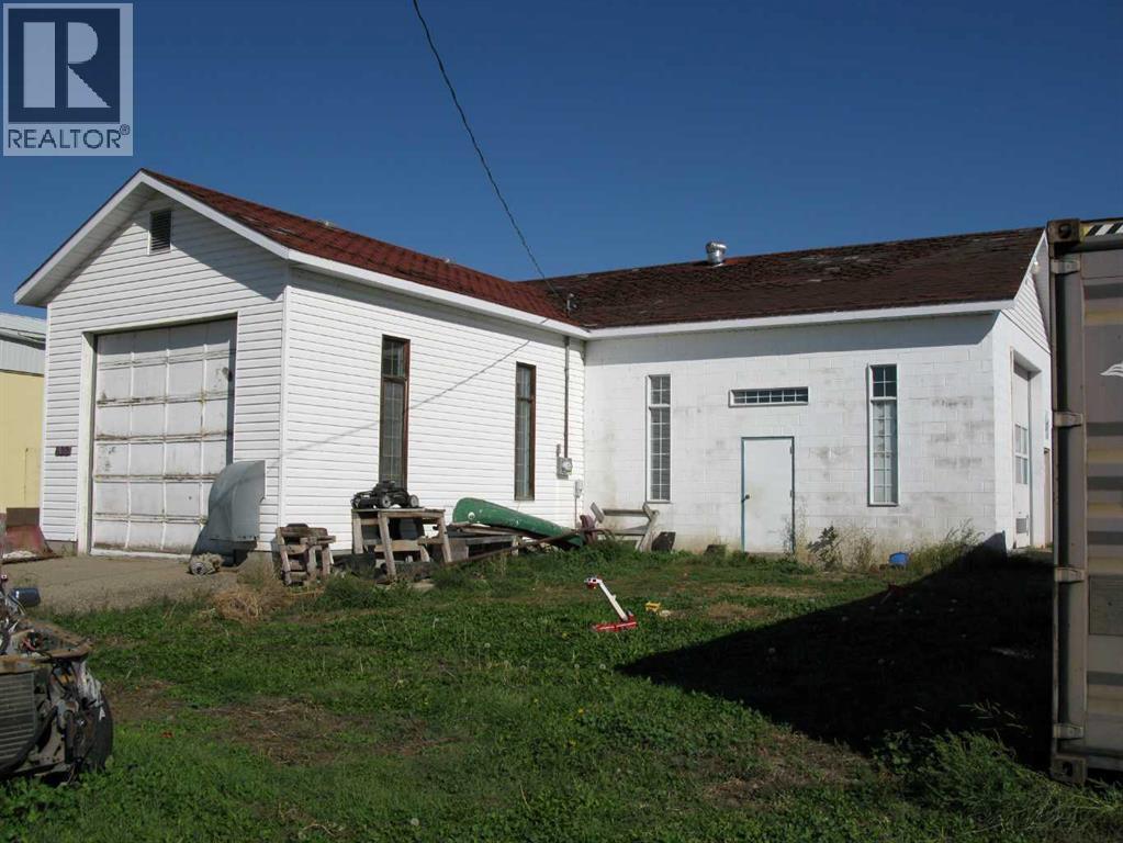 433 2 Avenue Property Photo 16