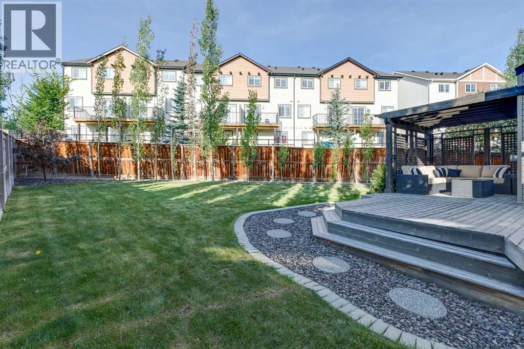 62 Panamount Plaza Nw Property Photo 35