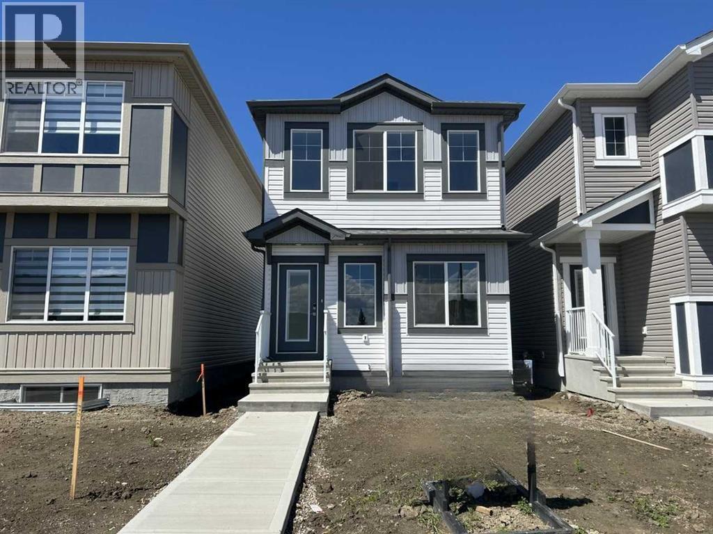 163 Lincoln Crescent Property Photo 1