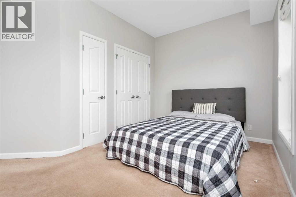 5040 53 Street Property Photo 13