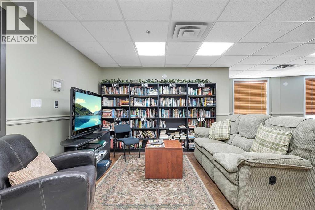 5040 53 Street Property Photo 21