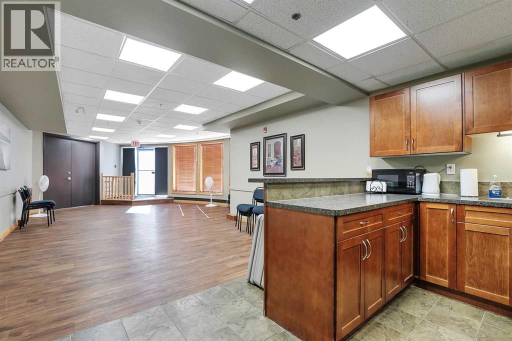 5040 53 Street Property Photo 24